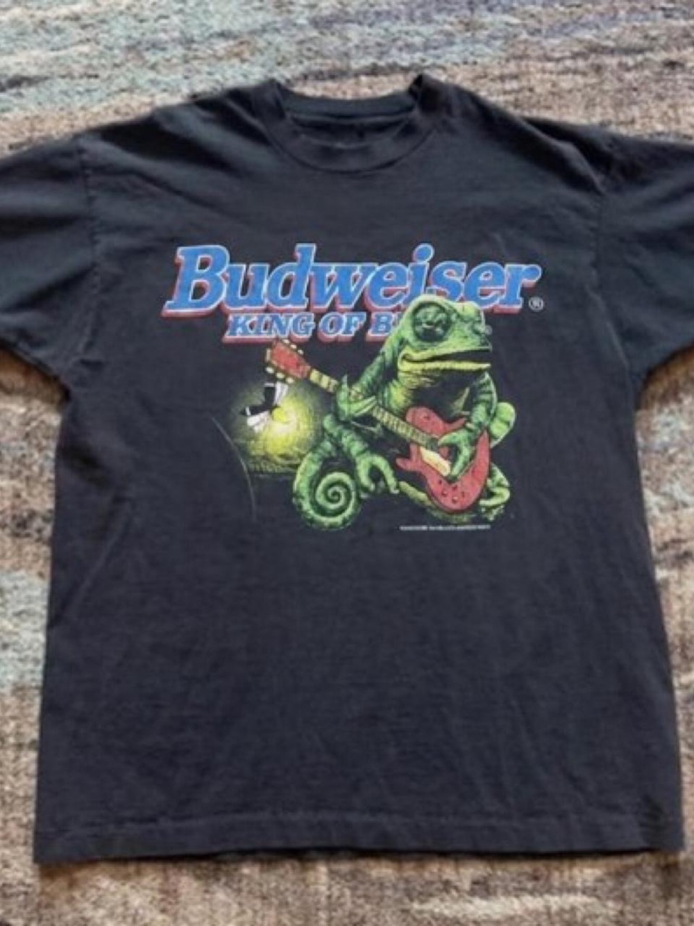 Gildan Black Budweiser Chameleon Guitar Tee